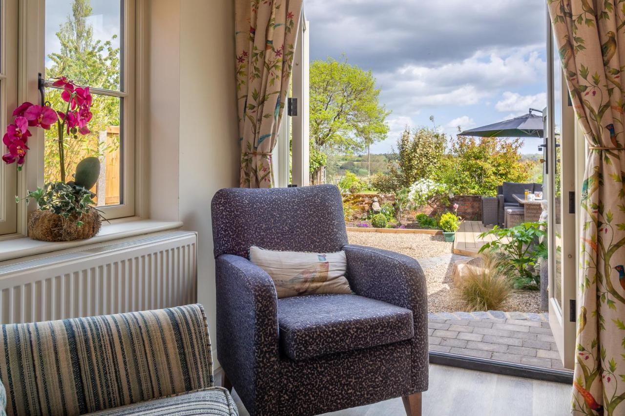 Immaculate Luxury Retreat In Pretty Village With Great Pubs - Box Valley Cottage Stoke-by-Nayland Dış mekan fotoğraf