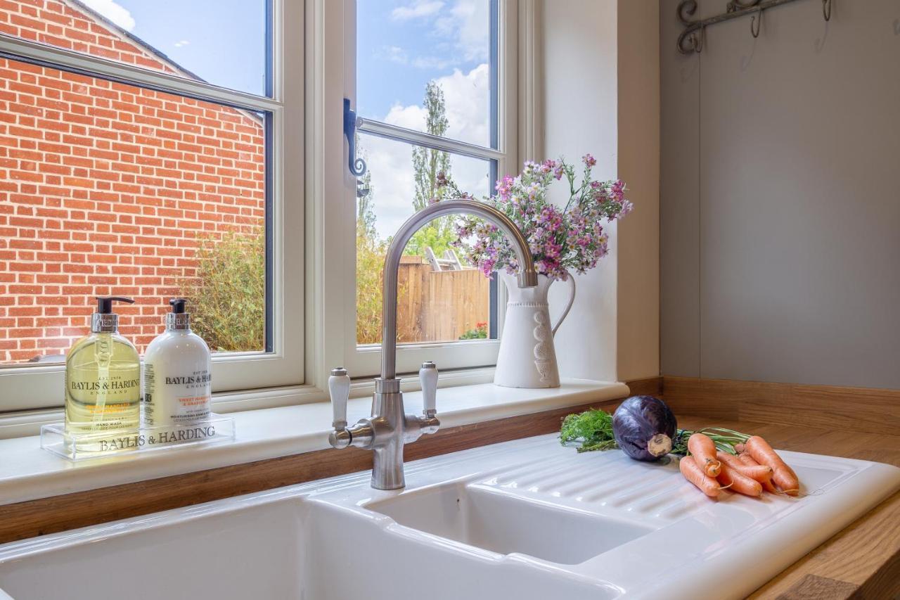 Immaculate Luxury Retreat In Pretty Village With Great Pubs - Box Valley Cottage Stoke-by-Nayland Dış mekan fotoğraf